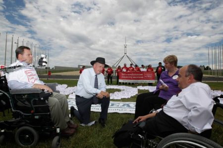 Every Australian Counts supporters on the lawn in front of Parliament House. In front of the larger group we are focussed on (from left to right) Shaun Fitzgerald, Tim Fischer, Samantha Jenkins, and Craig Wallace.